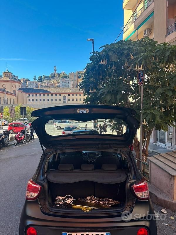 Usata Hyundai i10 83 CV (61 kW) 2017 Utilitaria