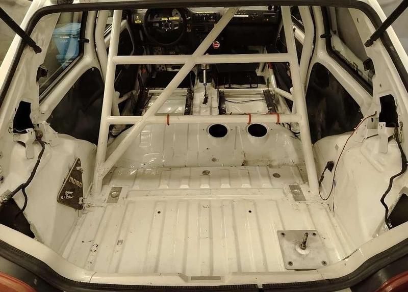 Usata Peugeot 106 118 CV (86 kW) 2000 Utilitaria