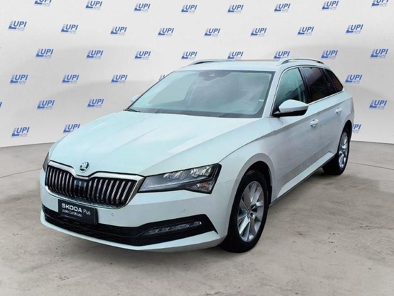 Nuova Skoda Superb Executive 150 CV (110 kW) 2026 Bianco Station wagon