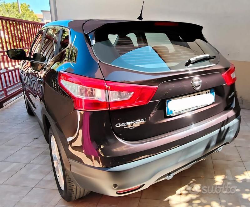Usata Nissan Qashqai Tekna 110 CV (80 kW) 2016 SUV