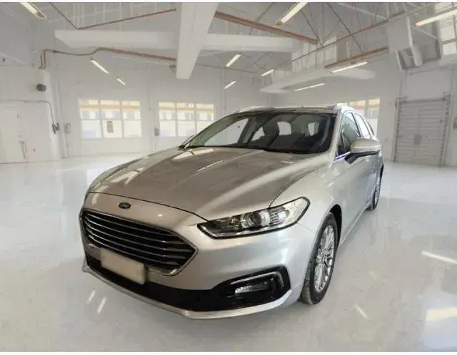 Usata Ford Mondeo Titanium 150 CV (110 kW) 2022 Argento Station wagon