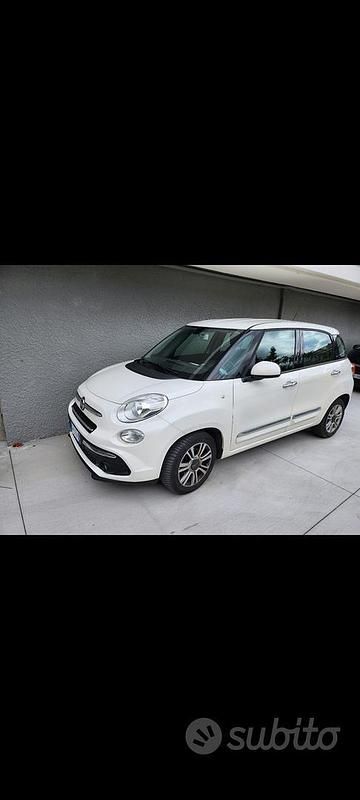 Bianco Usata 2021 Fiat 500L Monovolume | 8000 € - Immagine 1/4