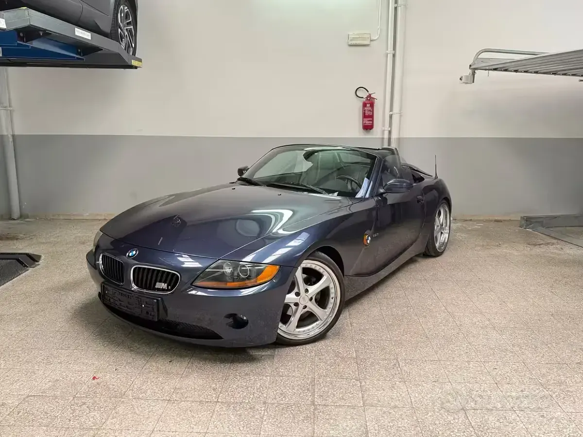 Usata BMW Z4 170 CV (125 kW) 2004 Blu Cabrio