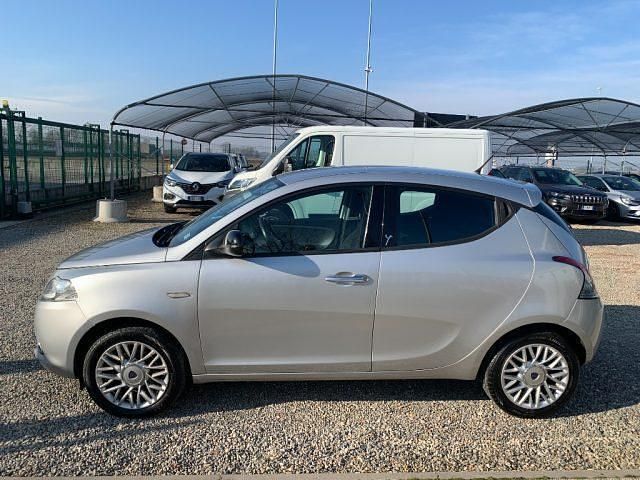 Usata Lancia Ypsilon S 95 CV (69 kW) 2014 Grigio Utilitaria