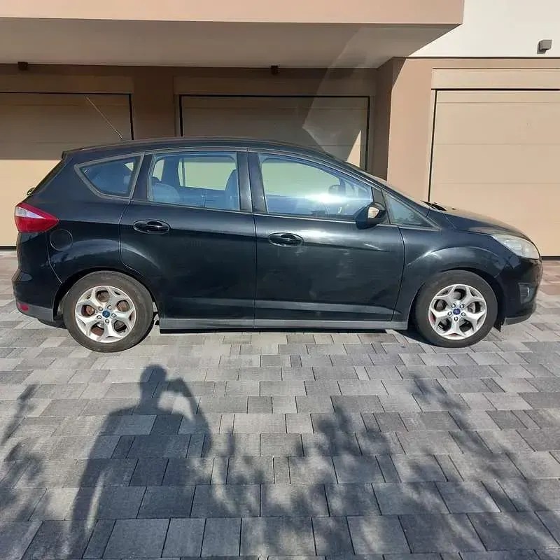 Usata Ford C-MAX Titanium 116 CV (85 kW) 2011 Monovolume