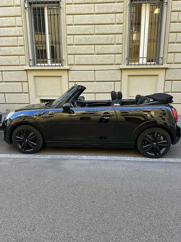 Usata Mini Cooper D Cabriolet Hype 116 CV (85 kW) 2017 Cabrio