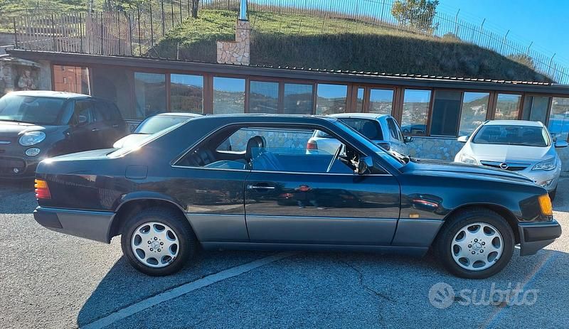 Usata Mercedes 200 160 CV (117 kW) 1993 Nero Coupé