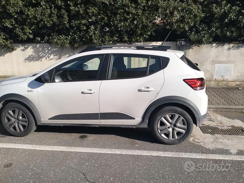 Usata Dacia Sandero 91 CV (66 kW) 2023 Bianco Station wagon