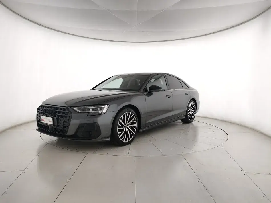 Usado Audi A8 Ambiente 286 CV (210 kW) 2025 Berlina