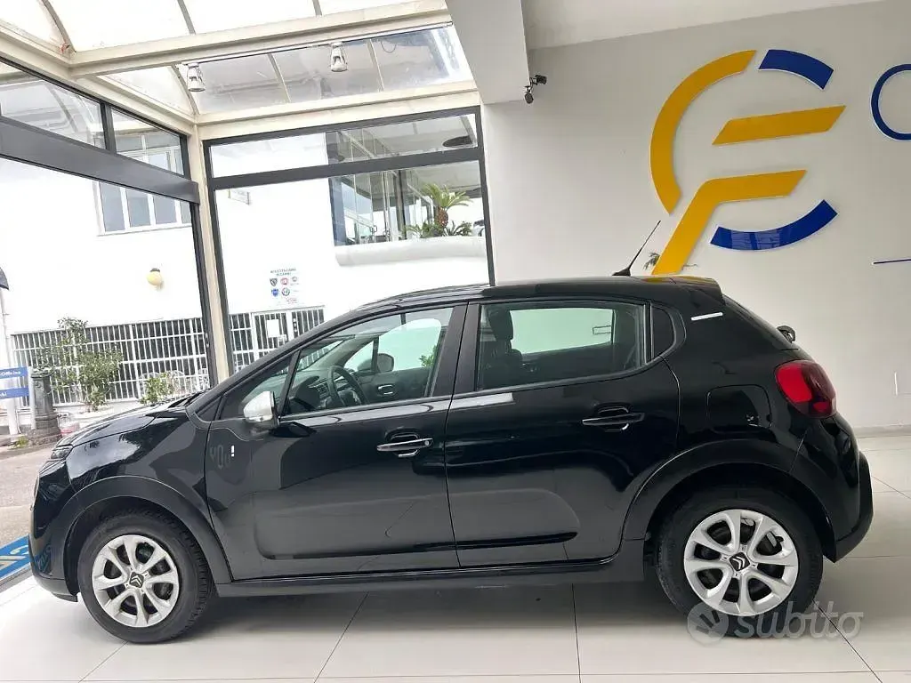 Usata Citroën C3 PureTech 83 CV (61 kW) 2023 Nero metallizzato Utilitaria