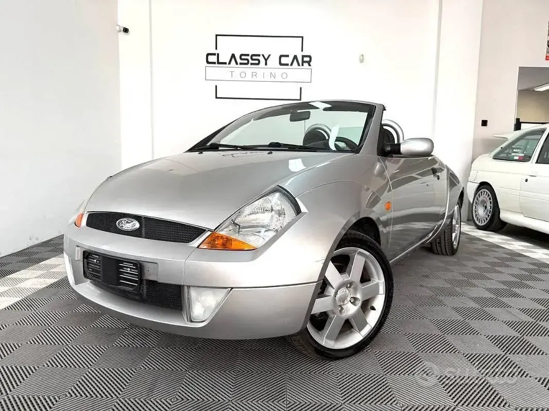 Begagnad Ford StreetKa 95 HK (69 kW) 2004 Grå Cab
