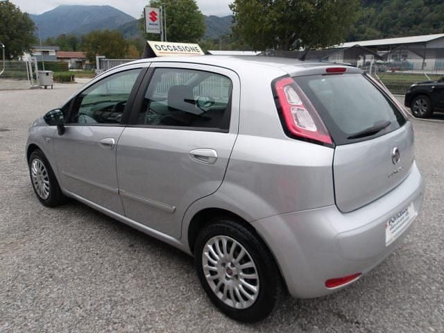 Usata Fiat Punto S 105 CV (77 kW) 2014 Argento Utilitaria