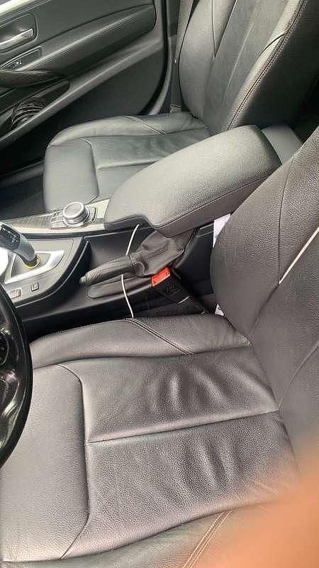 Usata BMW 318 Gran Turismo Luxury Line 150 CV (110 kW) 2019 Argento Berlina