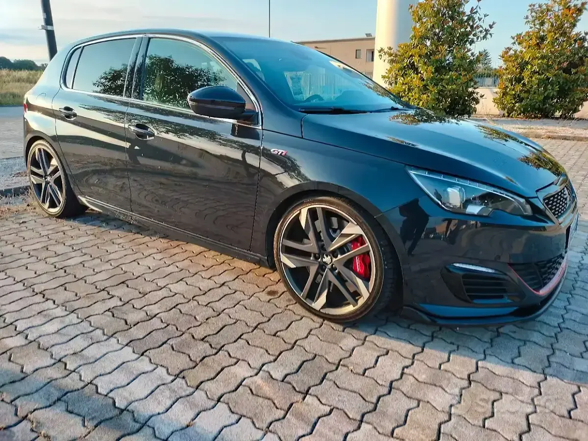 Usata Peugeot 308 GTi 272 CV (200 kW) 2016 Grigio Berlina