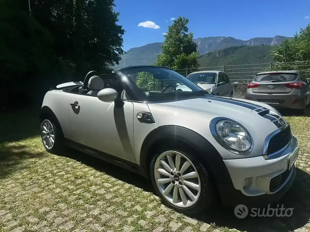 Usata Mini Cooper S Cabriolet 184 CV (135 kW) 2012 Grigio Cabrio