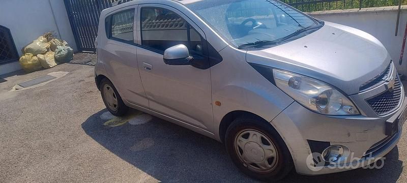 Usata Chevrolet Spark 68 CV (50 kW) 2010 Grigio Utilitaria
