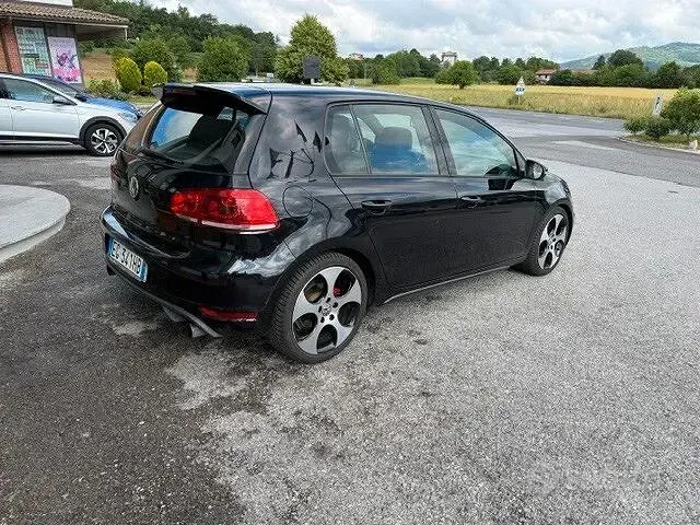 Usata VW Golf VI GTI 210 CV (154 kW) 2011 Nero Utilitaria