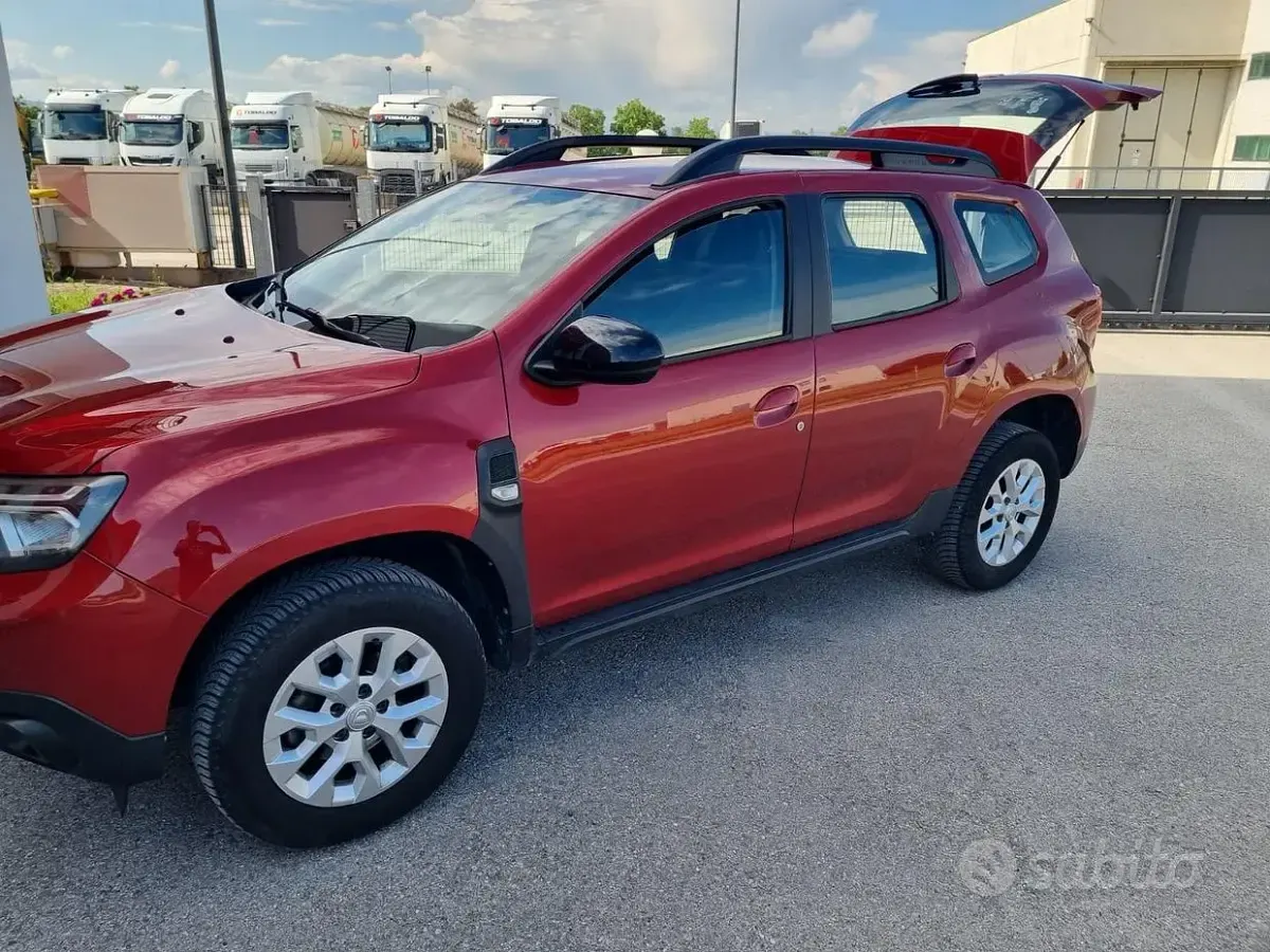 Usata Dacia Duster 116 CV (85 kW) 2021 Rosso SUV