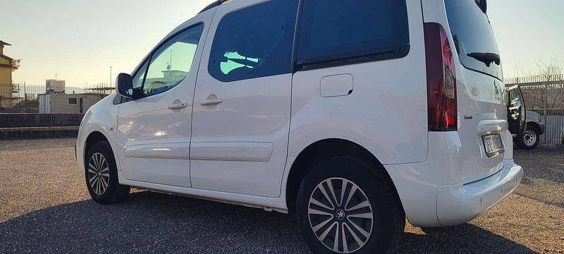 Usata Peugeot TePee Active 99 CV (72 kW) 2016 Bianco Station wagon
