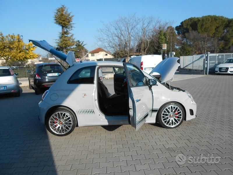 Usata Abarth 500 135 CV (99 kW) 2008 Grigio Utilitaria