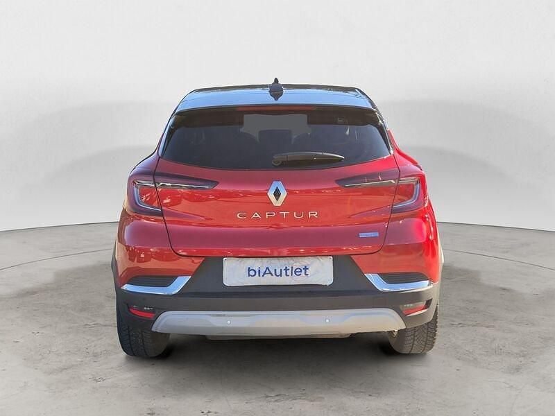 Usata Renault Captur Intens 159 CV (116 kW) 2021 Rosso SUV