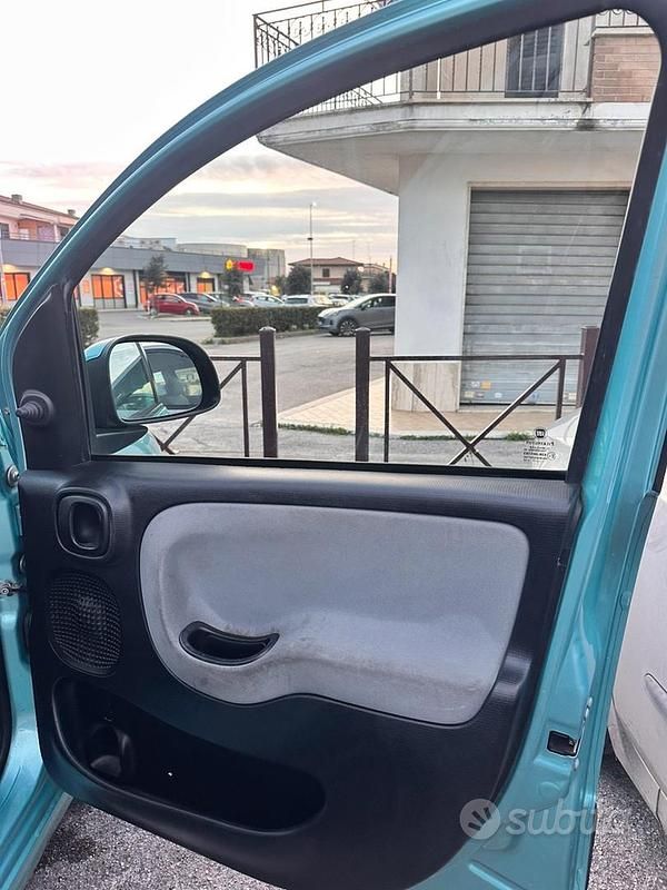 Usata Fiat Panda 69 CV (50 kW) 2015 Verde Utilitaria