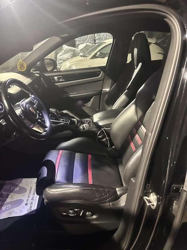 Usata Porsche Cayenne Coupe 340 CV (250 kW) 2019 Coupé