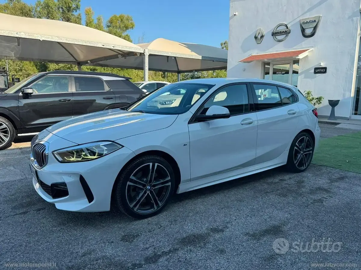 Usata BMW 120 M Sport 190 CV (139 kW) 2022 Bianco Utilitaria