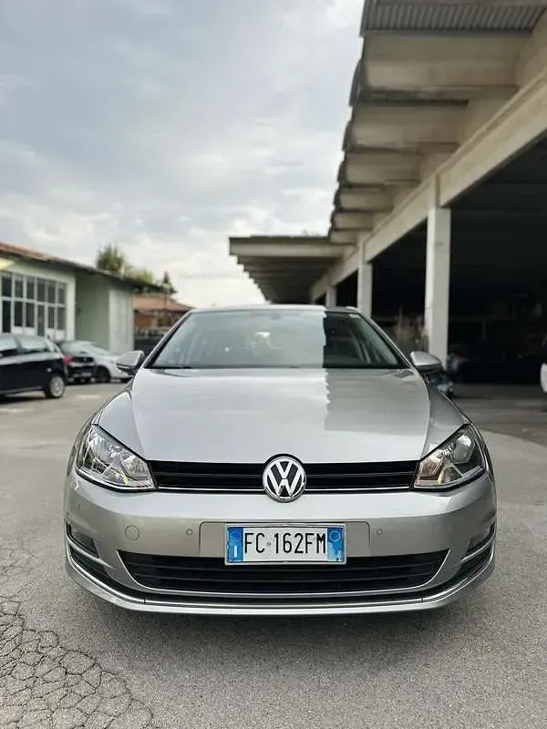 Usata VW Golf VII Trendline 110 CV (80 kW) 2016 Berlina