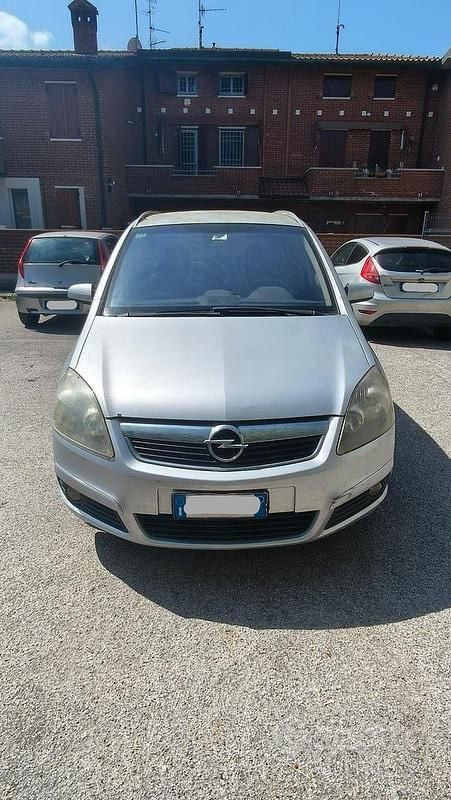 Gebraucht Opel Zafira 94 PS (69 kW) 2007 Van / Kleinbus
