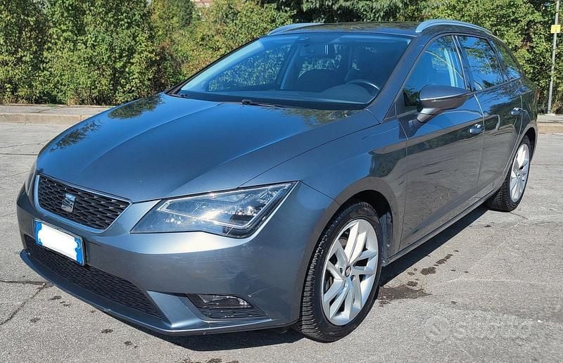 Usata Seat Leon ST Style 110 CV (80 kW) 2017 Grigio Station wagon