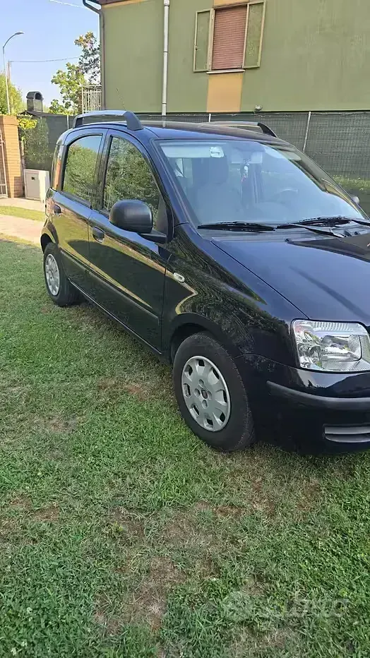 Usata Fiat Panda Active 69 CV (50 kW) 2011 Bluazzurro Utilitaria