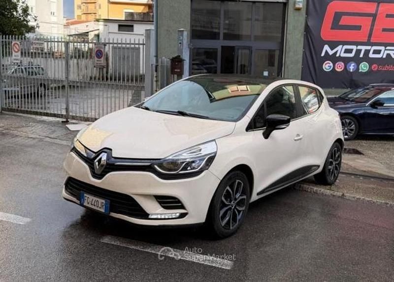 Usata Renault Clio IV 75 CV (55 kW) 2016 Bianco Berlina