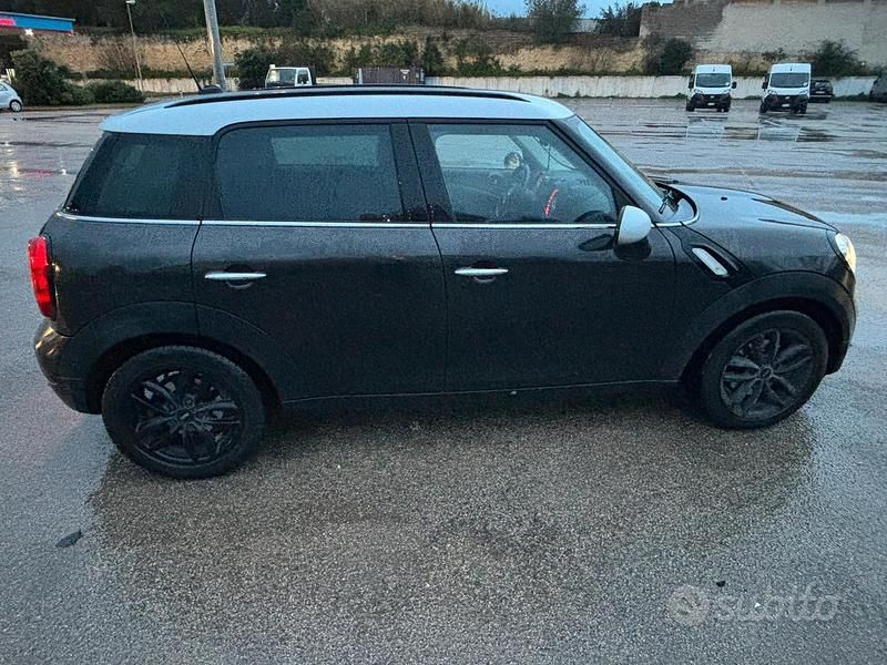 Usata Mini Park Lane Countryman 111 CV (81 kW) 2015 SUV