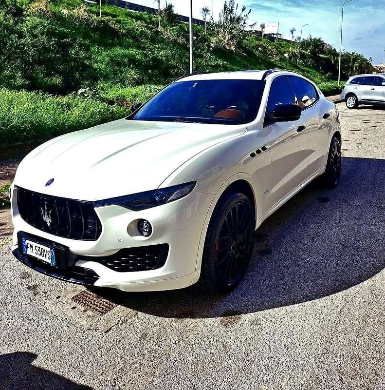 Usata Maserati Levante 275 CV (202 kW) 2018 SUV