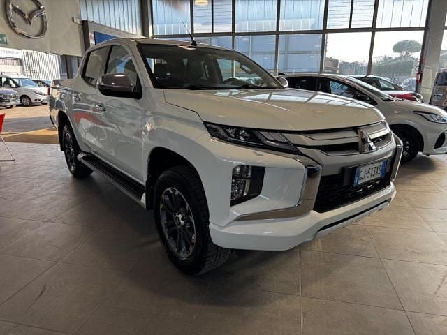 Usata Mitsubishi L200 Select 149 CV (109 kW) 2022 Bianco Pick-up