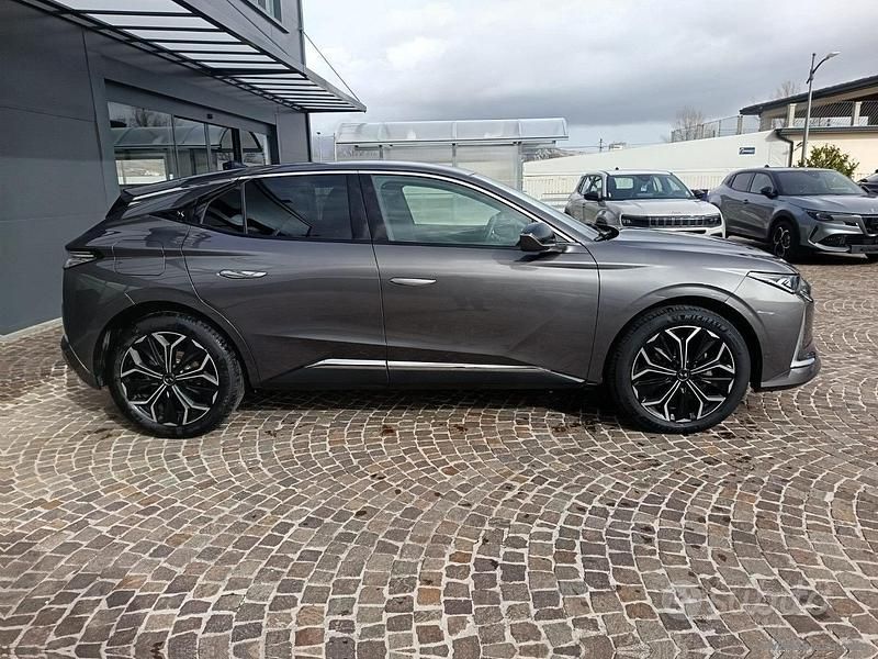 Usata DS Automobiles DS4 131 CV (96 kW) 2024 Grigio SUV