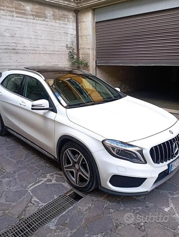 Usata Mercedes GLA220 136 CV (100 kW) 2014 SUV