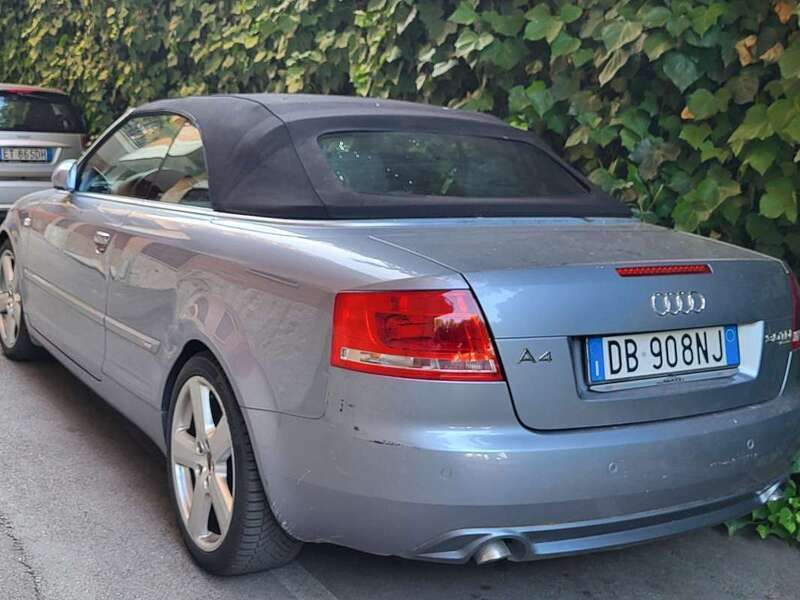 Grigio Usata 2006 Audi A4 Cabriolet Cabrio | 10.000 € (Buon prezzo) - Immagine 1/4