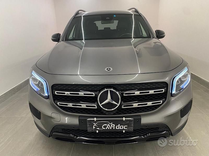 Usata Mercedes GLB220 190 CV (139 kW) 2022 Grigio SUV