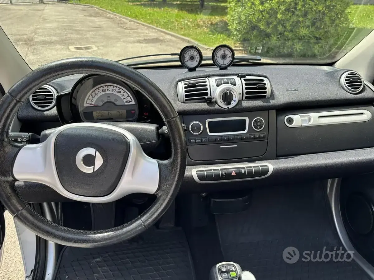 Usata Smart ForTwo Cabrio Passion 71 CV (52 kW) 2012 Bianco Cabrio