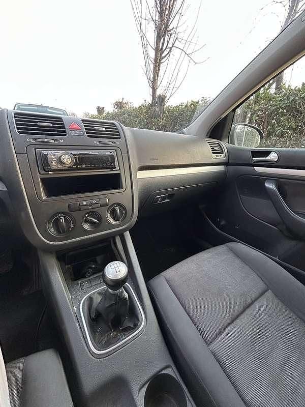 Usata VW Golf V Comfortline 105 CV (77 kW) 2007 Berlina