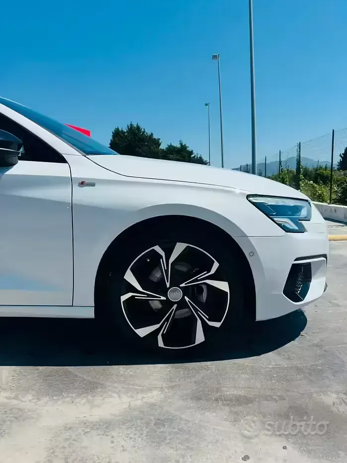 Usata Audi A3 Ambiente 116 CV (85 kW) 2022 Bianco Berlina