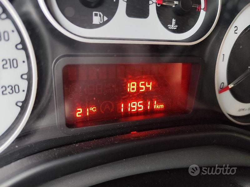 Usata Fiat 500L Pop 95 CV (69 kW) 2017 Nero Monovolume