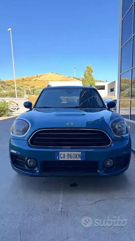Occasion Mini Cooper D Countryman Hype 116 ch (85 kW) 2020 Bleue SUV