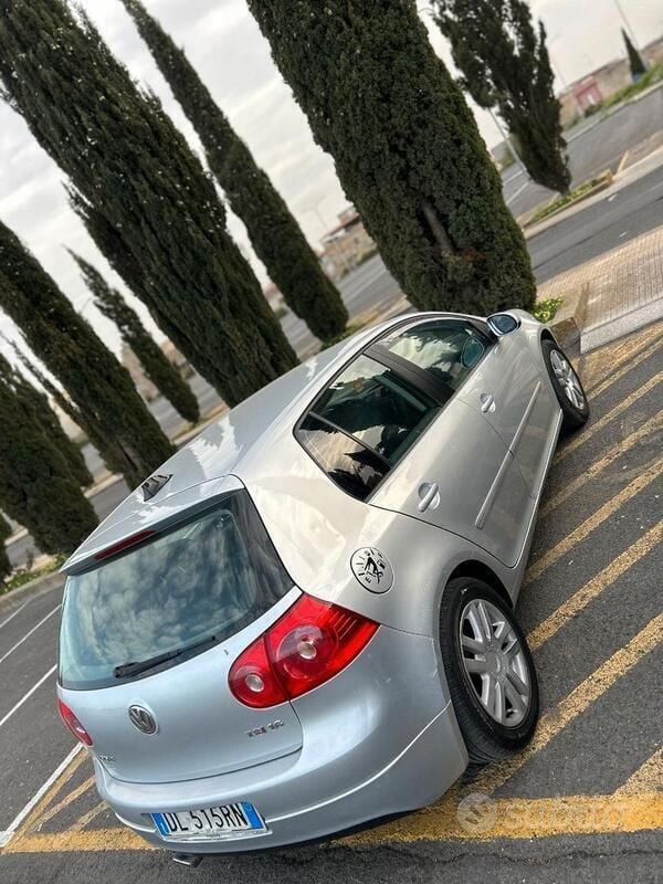 Usata VW Golf V 115 CV (84 kW) 2007 Grigio Berlina