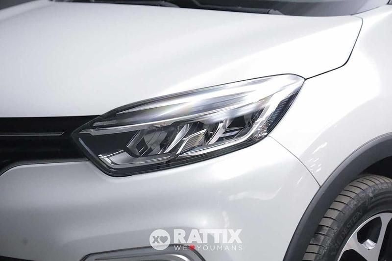 Usata Renault Captur Life 90 CV (66 kW) 2018 Bianco SUV