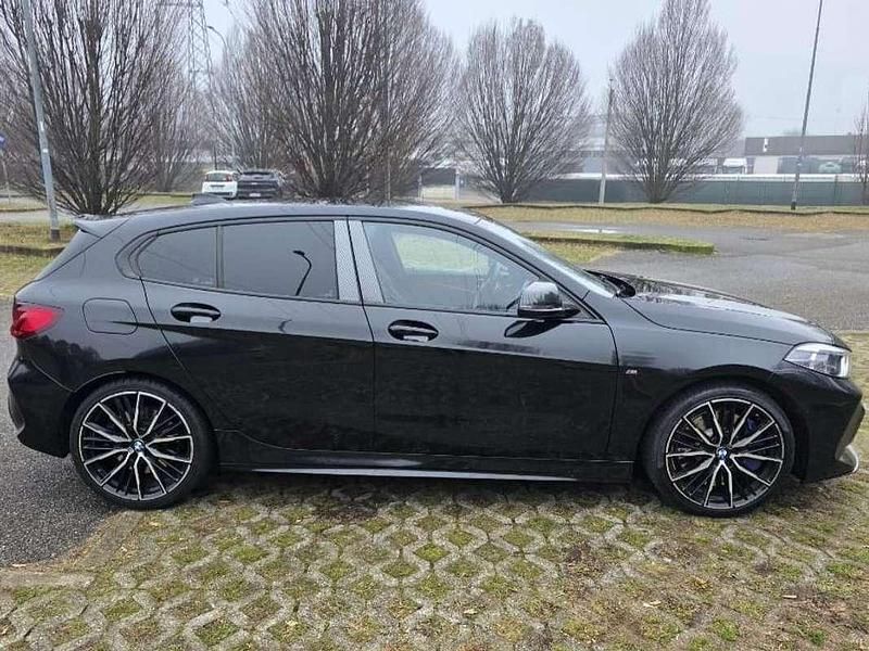 Usata BMW M135 M Sport 306 CV (225 kW) 2023 Nero Utilitaria