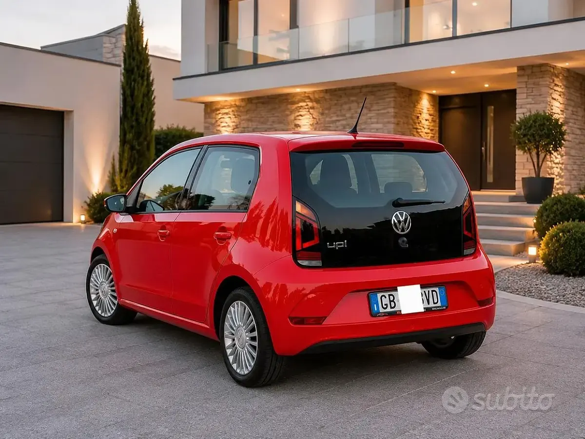 Usata VW up! move up! 60 CV (44 kW) 2020 Rosso Utilitaria