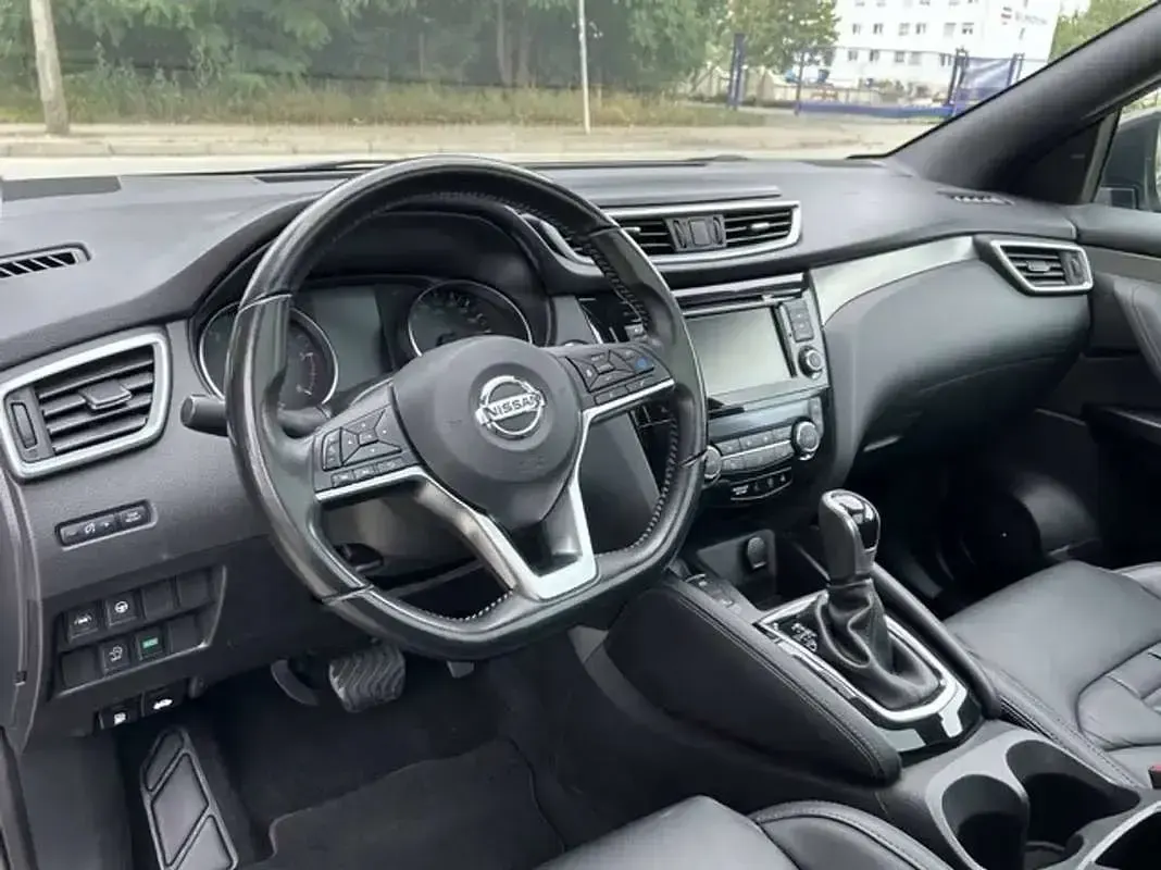 Używany Nissan Qashqai Pack 116 KM (85 kW) 2020 SUV